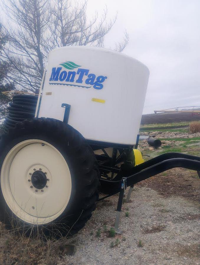 Used 2022 Montag Fertilizer Spreader