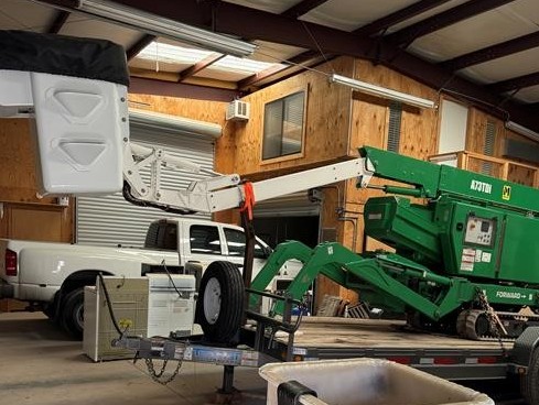 Used 2012 Man Lift Mfg. Co A73TDI