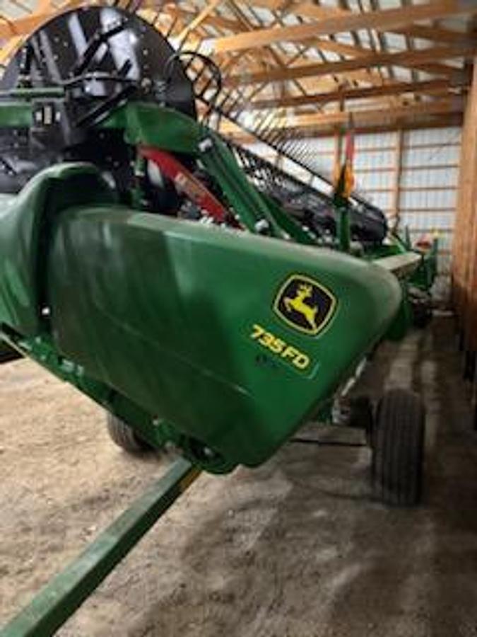 Used 2020 JOHN DEERE 735FD 35' HydraFlex Draper
