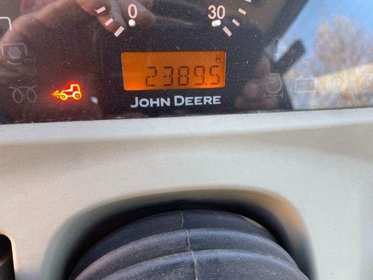 Used 2014 John Deere 3520