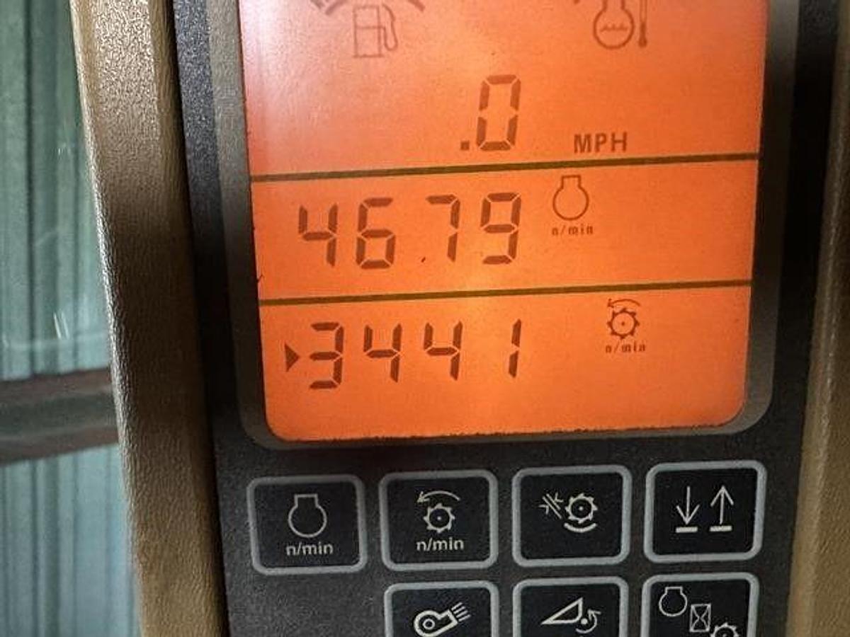 Used 2006 JOHN DEERE 9760 STS