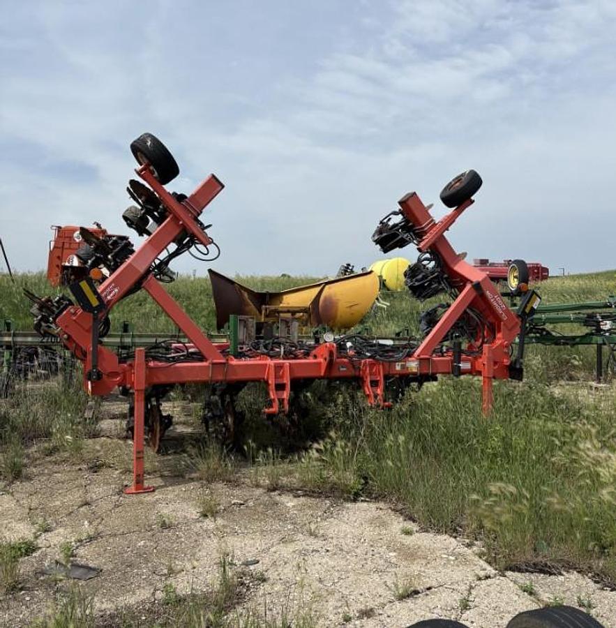 Used 2012 CUSTOM MADE 30 Anhydrous Fertilizer Applicator