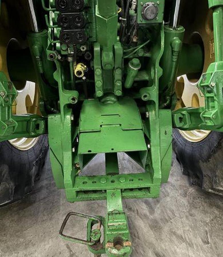 Used 2002 John Deere 8320