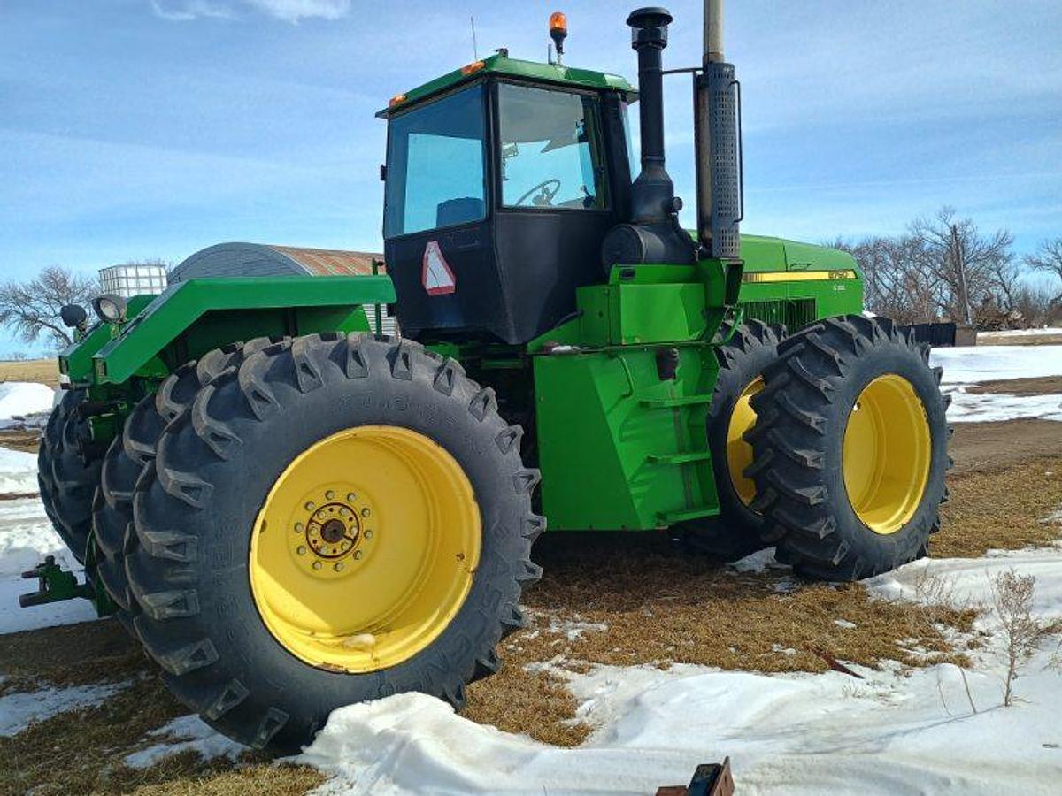 Used 1992 John Deere 8760
