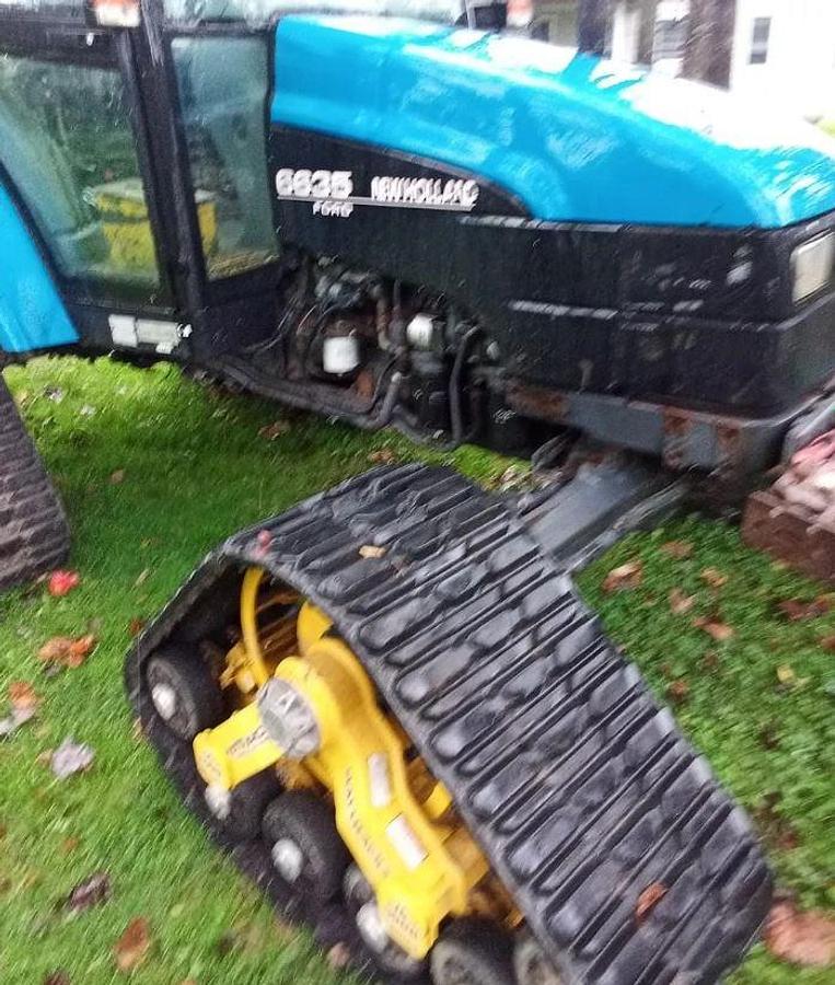 Used 1997 New Holland 6635 Tractor