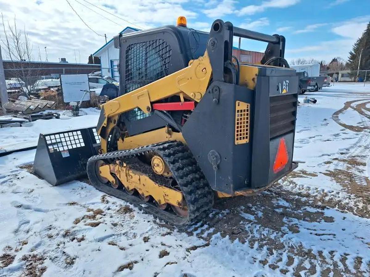 Used 2018 Caterpillar 259D