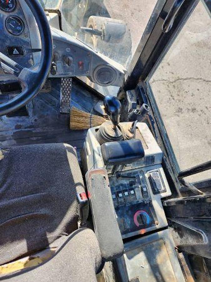 Used 2001 Caterpillar 924G