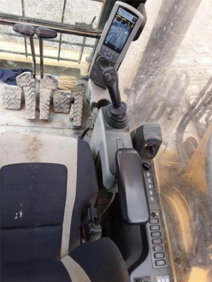 Used 2018 CATERPILLAR 330FL Excavator