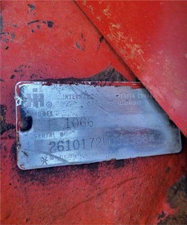 Used 1974 INTERNATIONAL 1066
