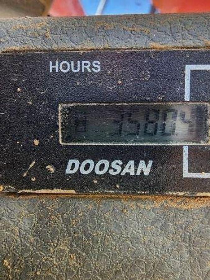 Used 2016 DOOSAN DX140LCR-3