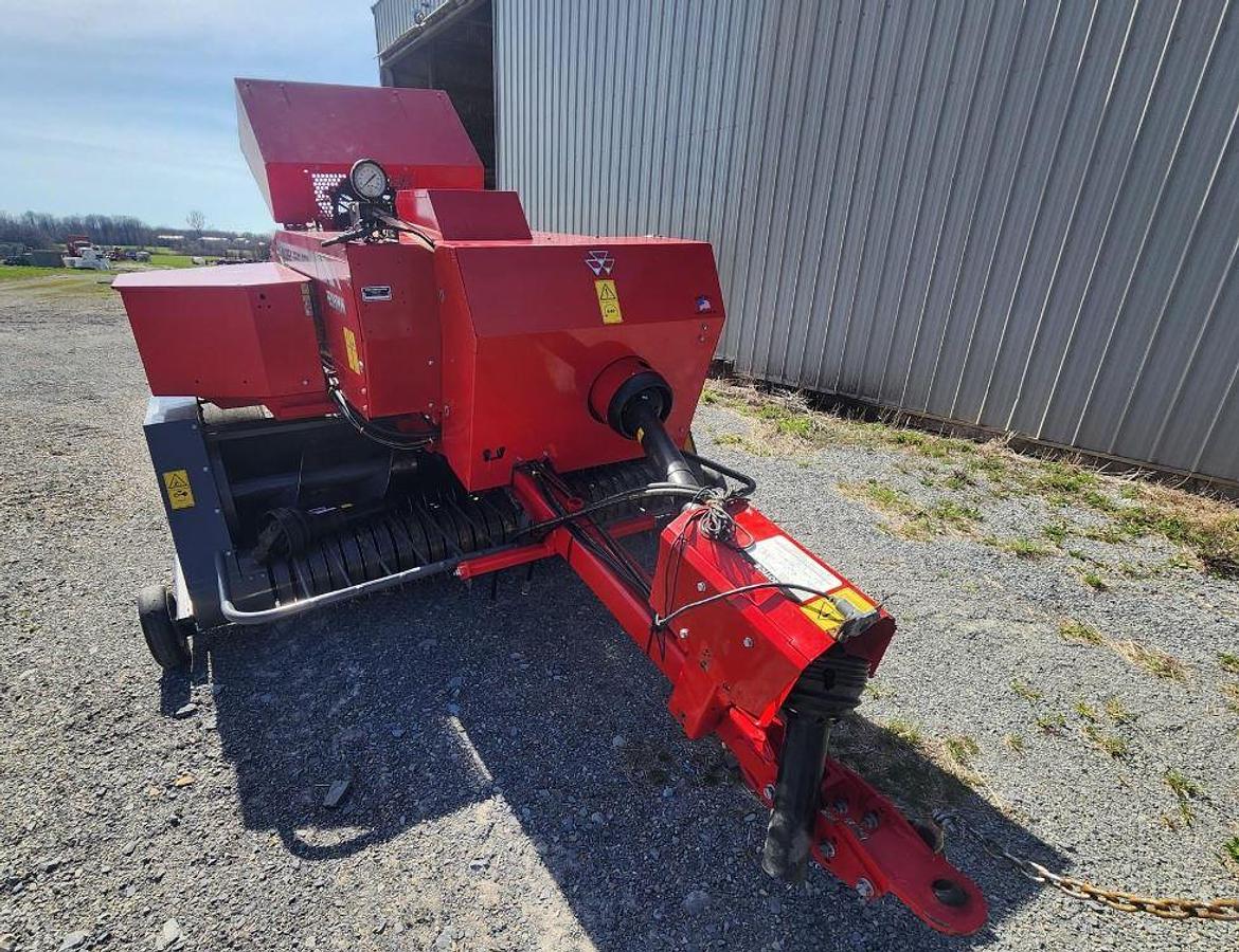 Used 2017 Massey Ferguson 1842