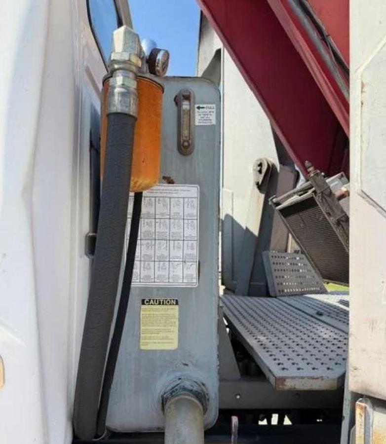 Used 2003 Manitex 2892SX Mounted on 2003 Sterling LT7500