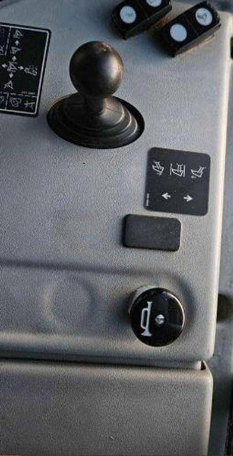 Used 2019 CATERPILLAR D6N LGP