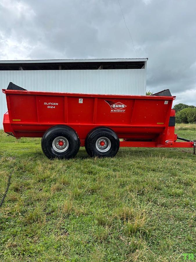 Used 2012 Kuhn Knight 8124 Manure Spreader