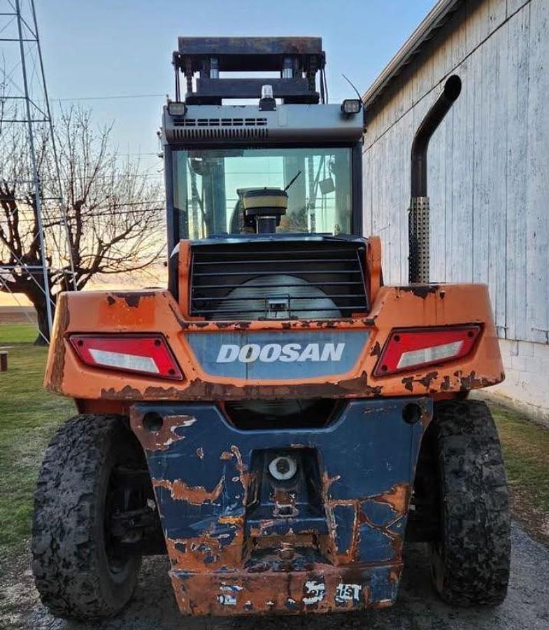 Used 2019 DOOSAN D160S-5