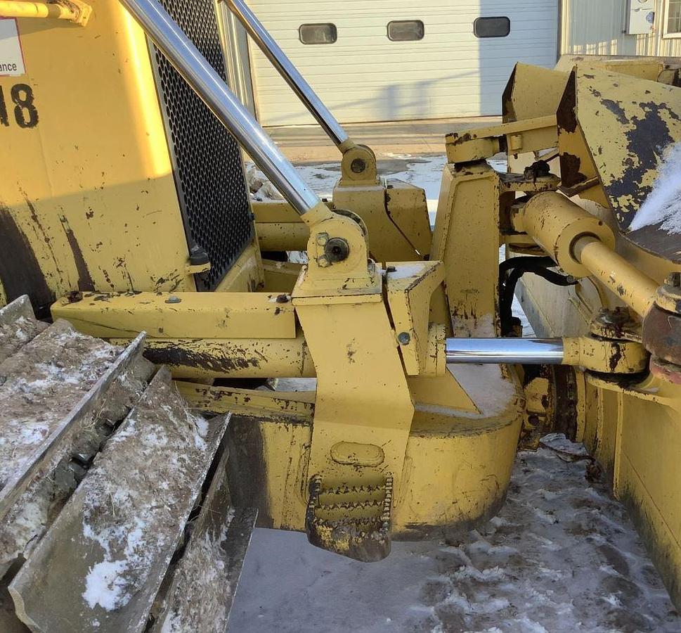 Used 2012 Komatsu D65PX-17