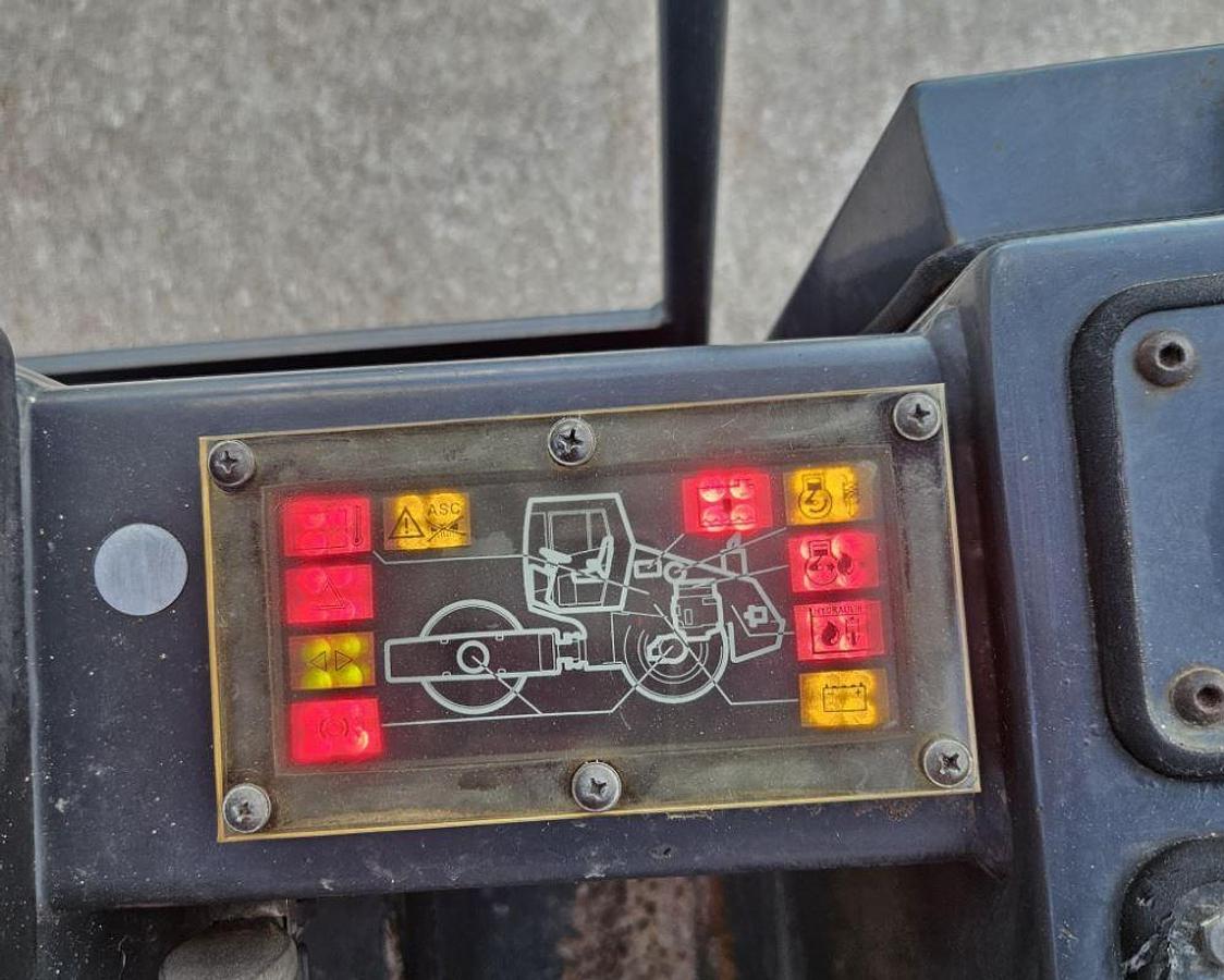 Used 2003 BOMAG BW177D-3