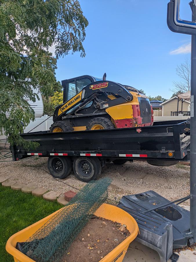Used 2011 New Holand L225 Skid Steer