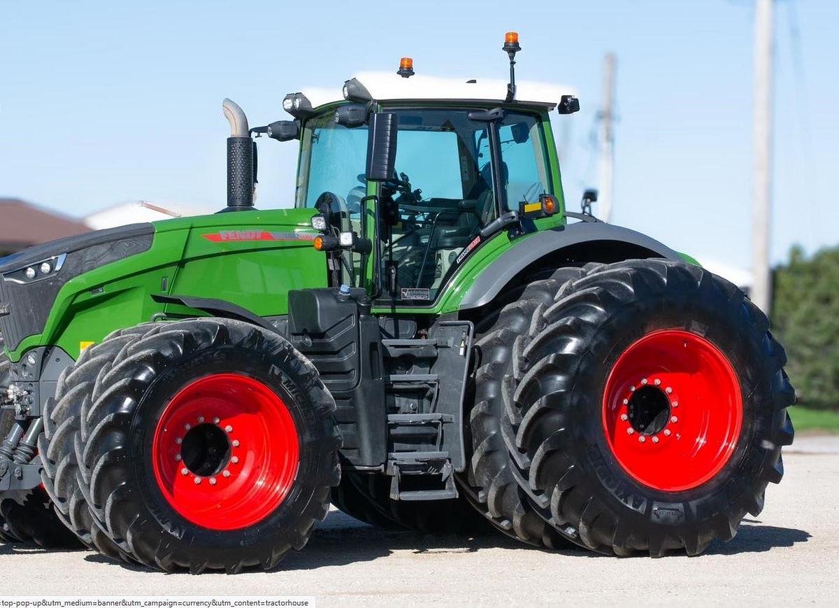 Used 2021 FENDT 1042 VARIO Tractor