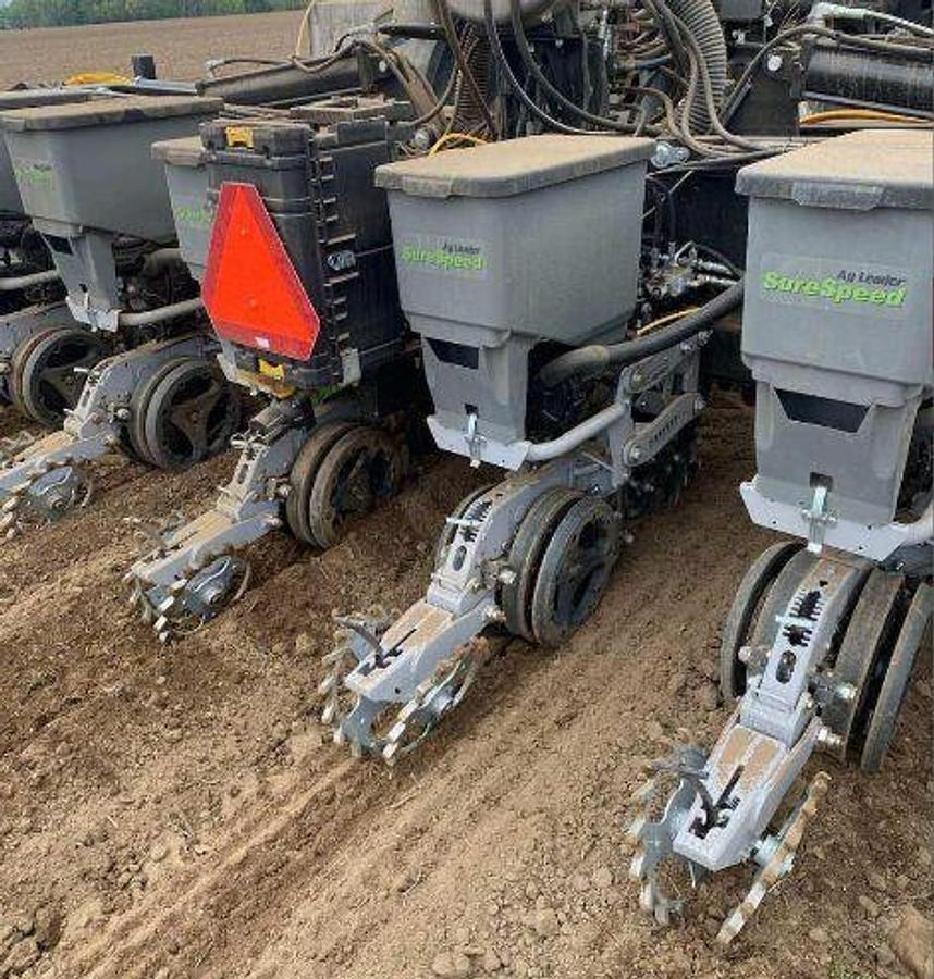 Used 2023 Hawkins Core 16
