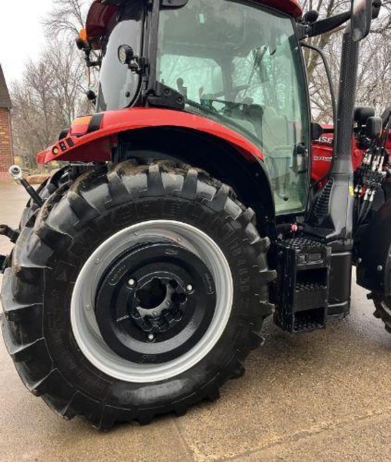 Used 2022 Case IH Maxxum 115