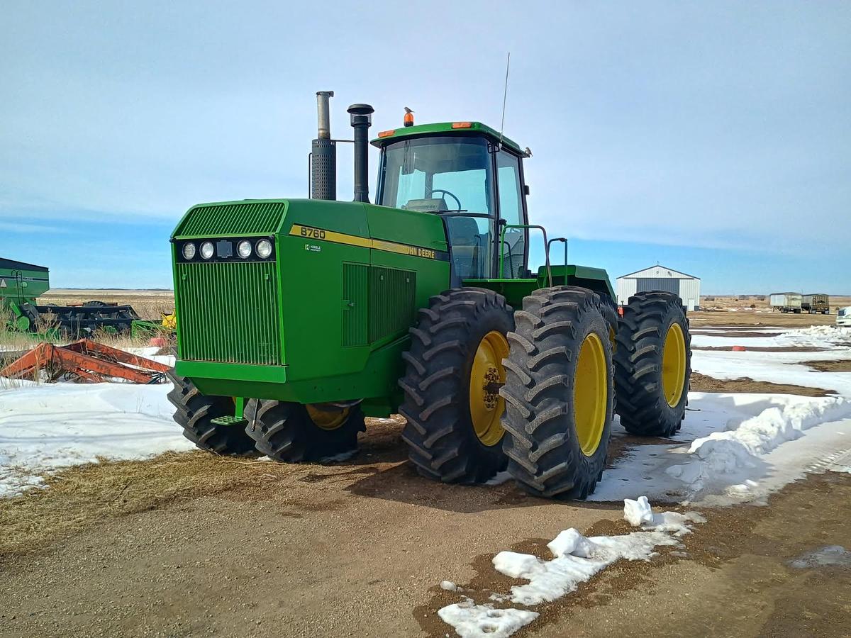 Used 1992 John Deere 8760