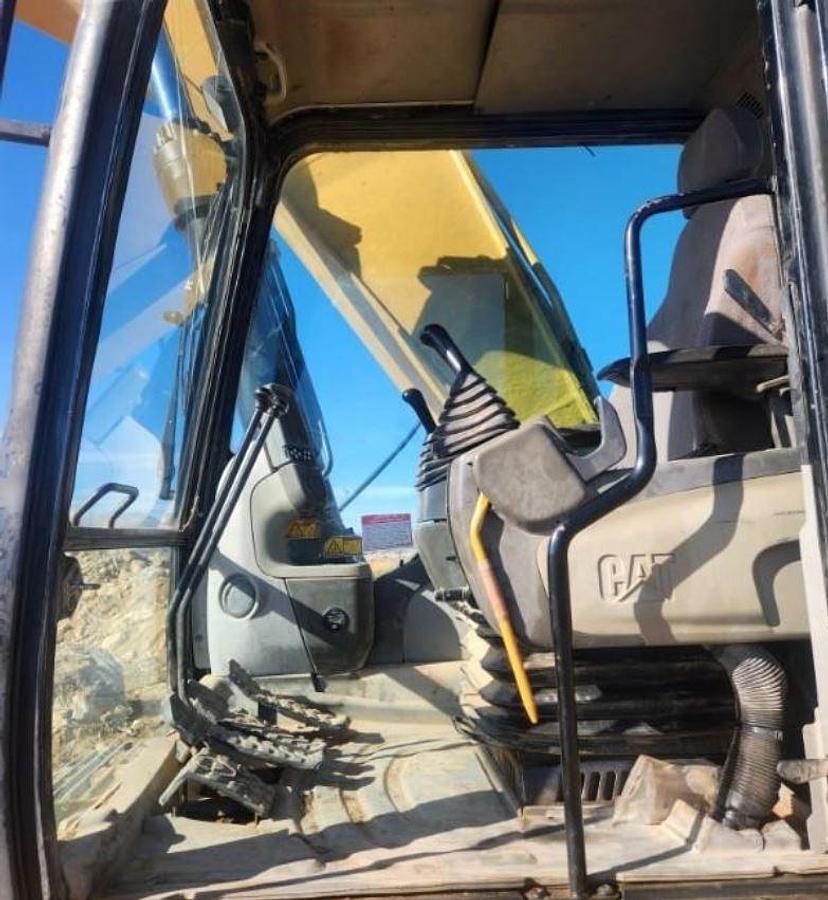 Used 2009 Caterpillar 325dl