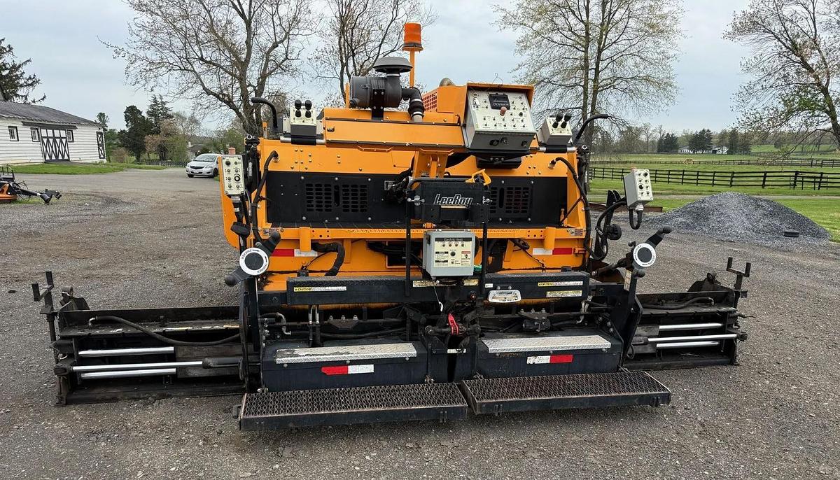 Used 2020 LeeBoy 8520B Paver
