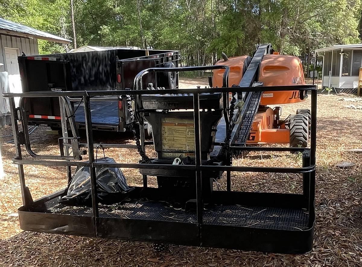 Used 2007 JLG 400S