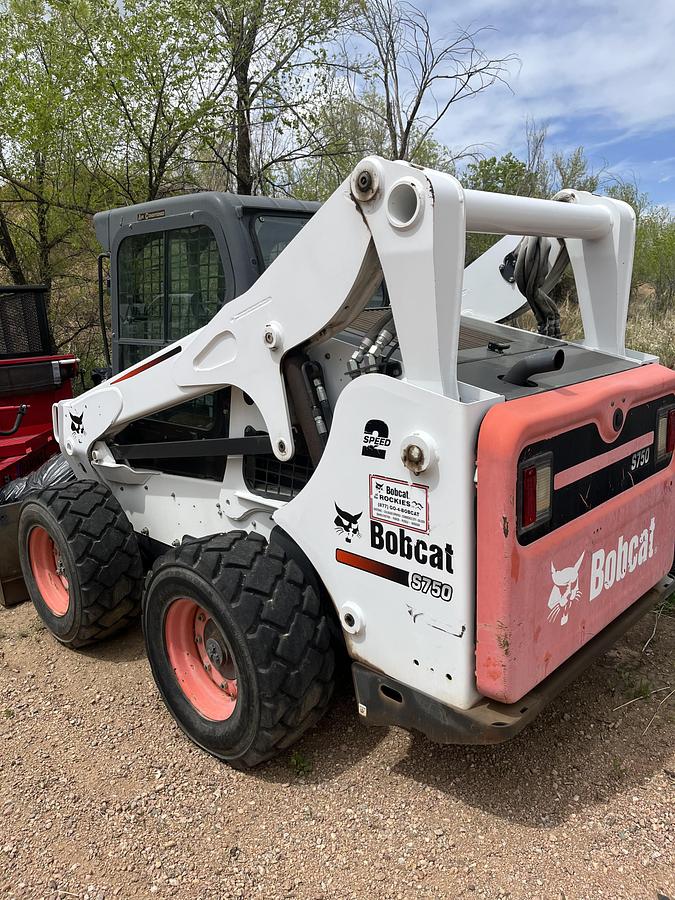 Used 2015 Bobcat S750 Skid Steer