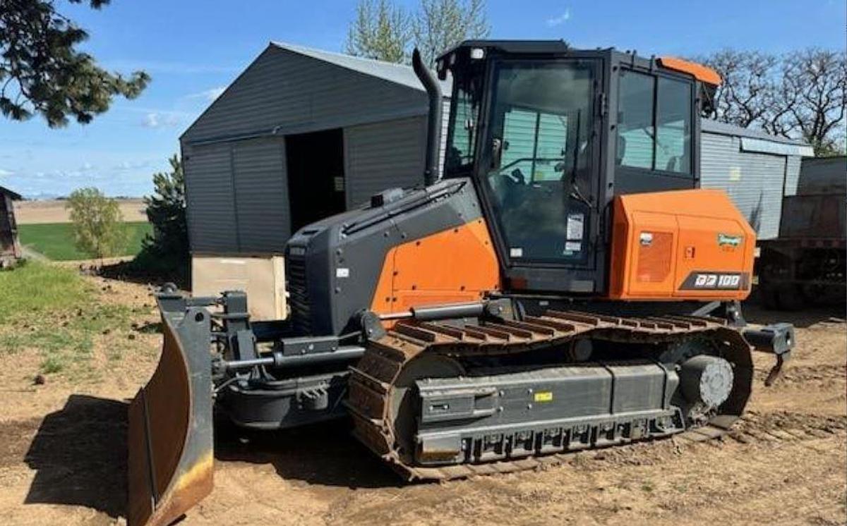 Used 2023 Develon D100