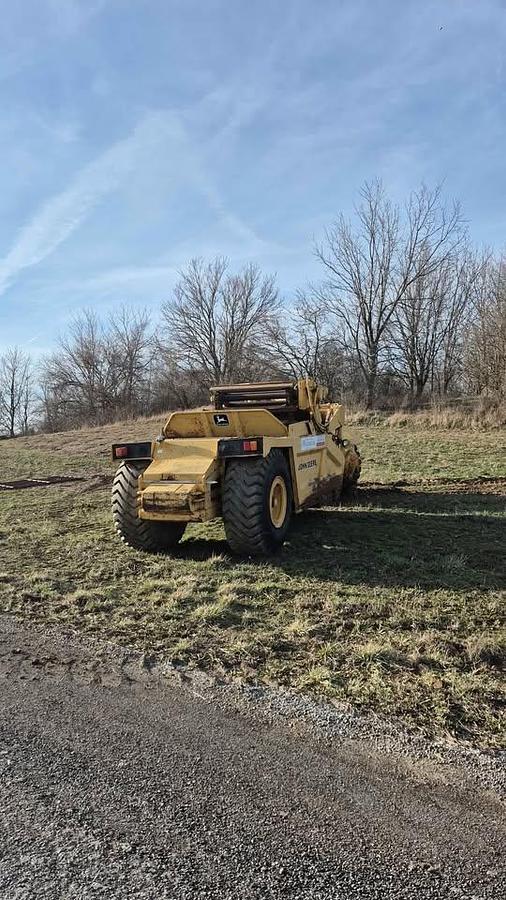 Used 1996 John Deere 762B Elevating Motor Scraper