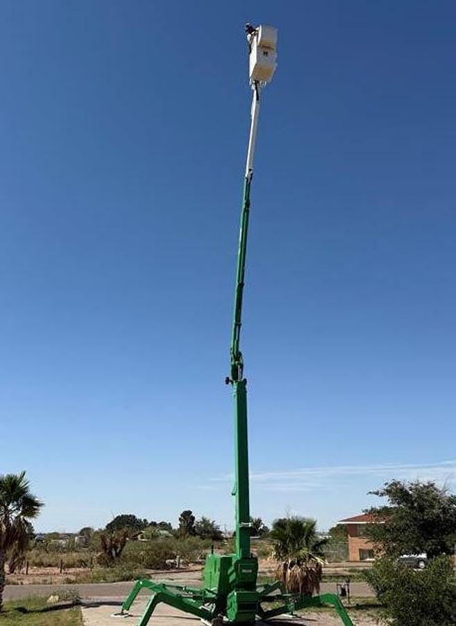 Used 2012 MAN LIFT MFG CO A73TDI Bucket Lift