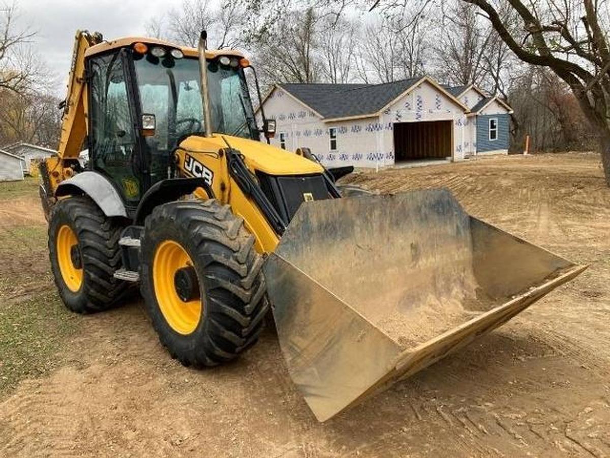 Used 2012 JCB 4CX-14