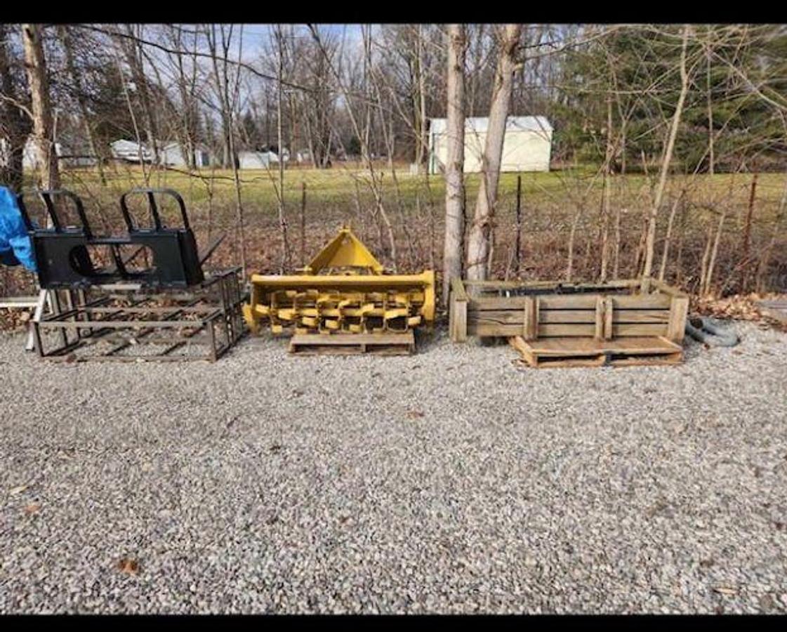 Used 2003 NEW HOLLAND TC35