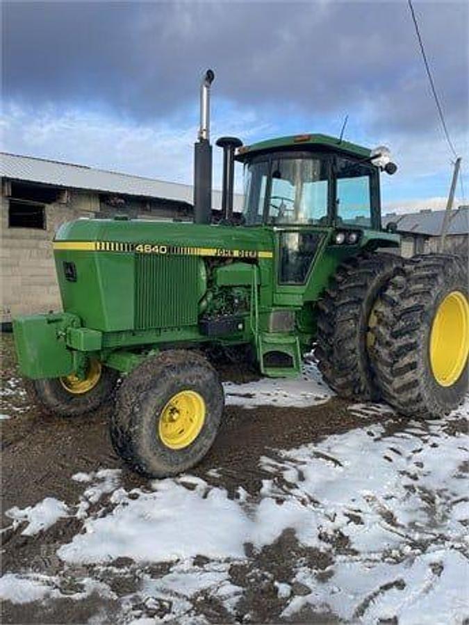 Used 1979 JOHN DEERE 4640