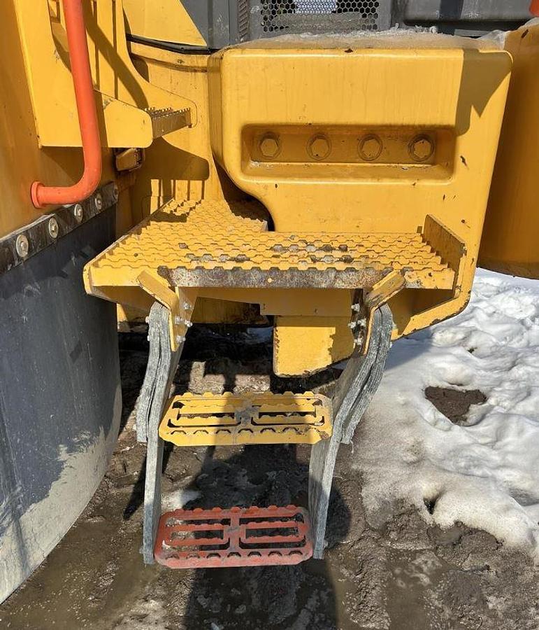 Used 2019 Volvo L350H