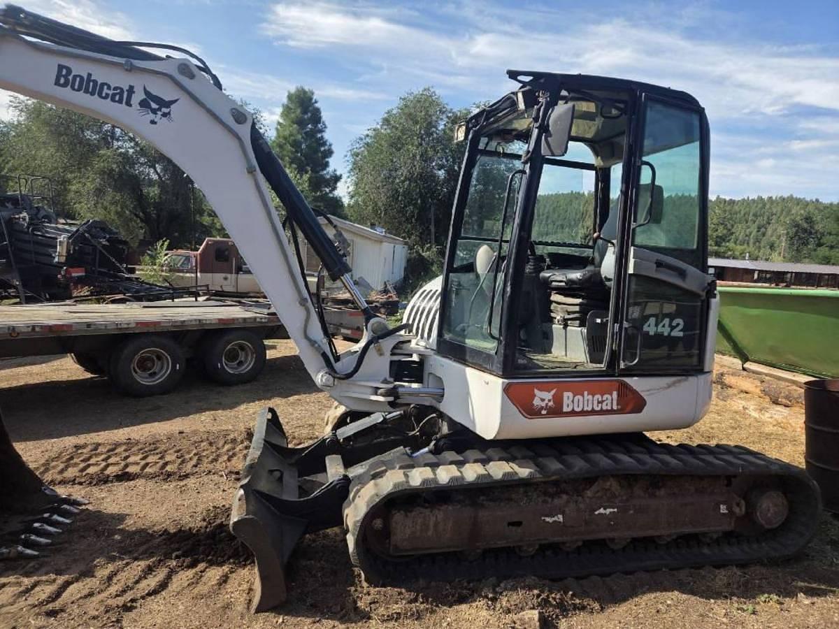 Used 2005 Bobcat Crawler Excavator