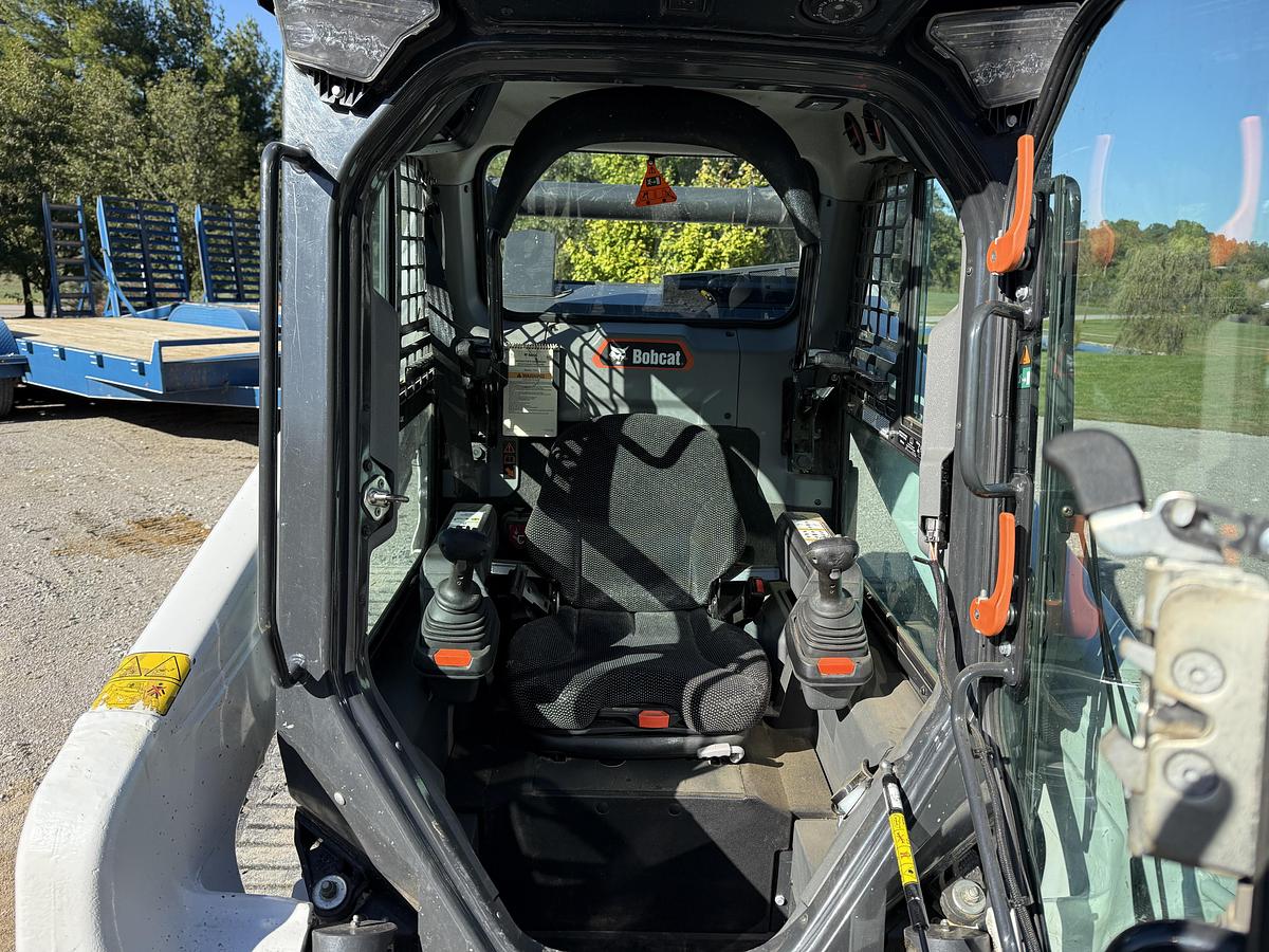 Used 2024 BOBCAT T86 Track Loader