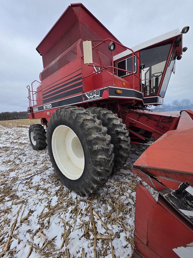 Used 1982 WHITE 9720 Combine