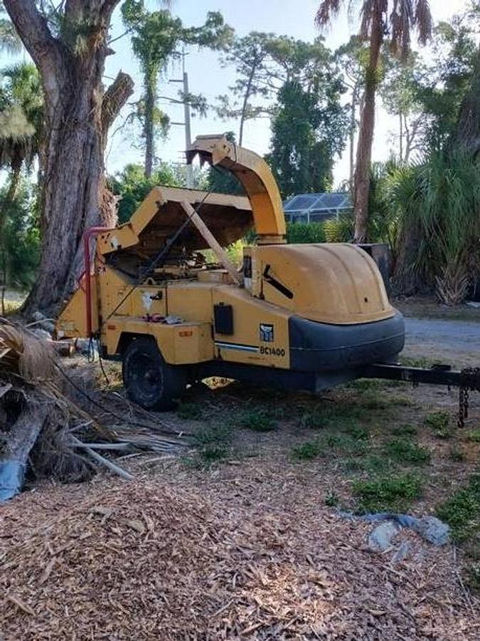 Used 2002 Vermeer 1400 Diesel Wood Chipper