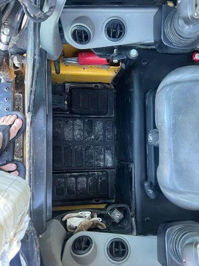 Used 2020 New Holland C-332