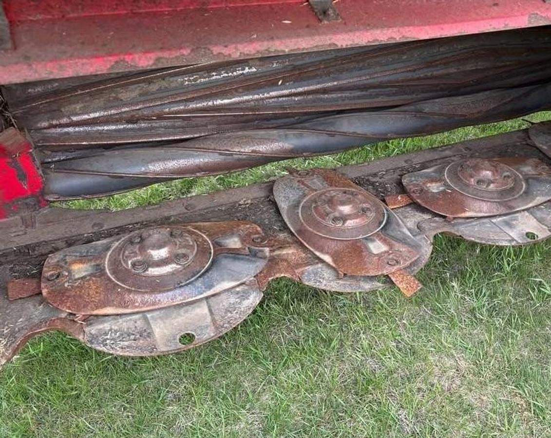 Used 2021 MASSEY FERGUSON 1393 Mower