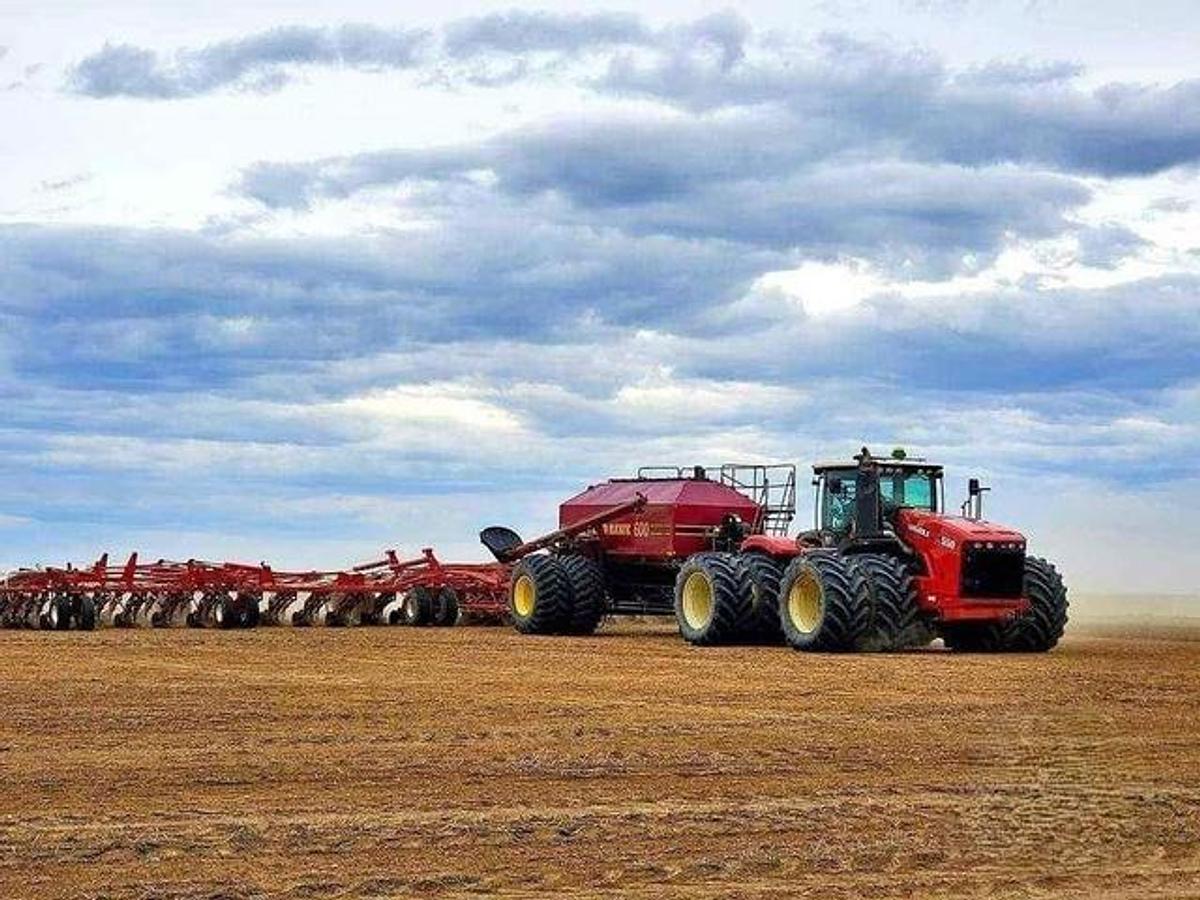 Used 2013 Versatile 550