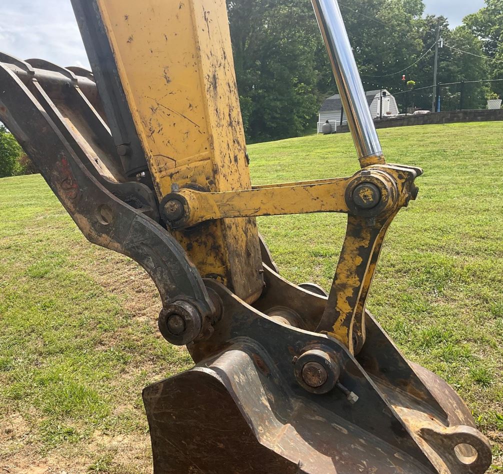 Used 2018 Komatsu PC170 LC-10
