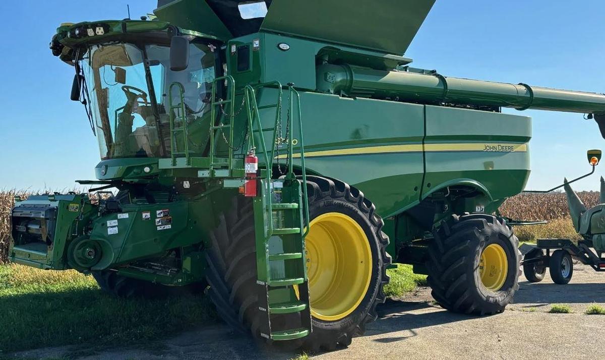 Used 2019 John Deere S790