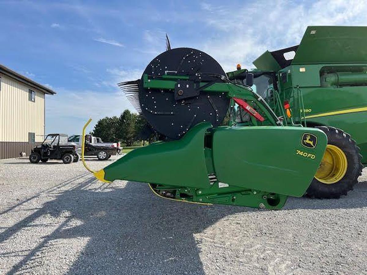 Used 2019 JOHN DEERE 740FD