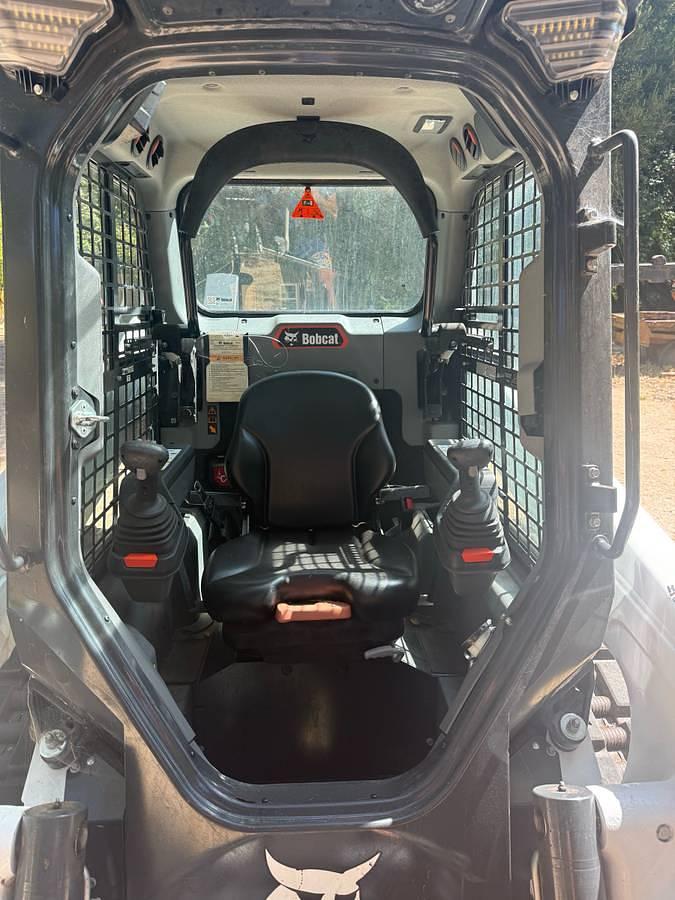 Used 2025 Bobcat T62 Compact Track Loader • Enclosed Cab • A/C • 4-in-1 Bucket • 67.5 Hours