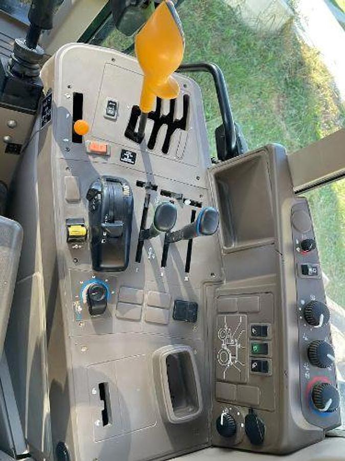 Used 2013 JOHN DEERE 6150M