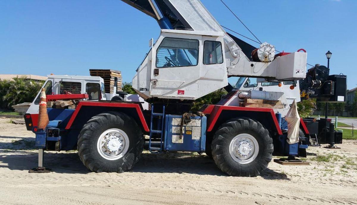 Used 1989 PH Century 122